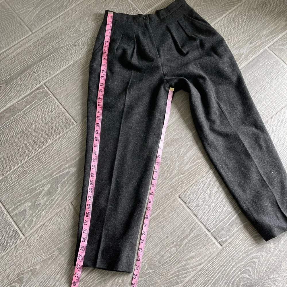 DONNA KARAN NEW YORK High Waist Pintuck 100% Cashmere Pants Size 6 - Picture 7 of 9